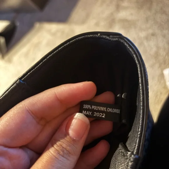 DKNY Black Monogram Tote - Picture 9 of 10